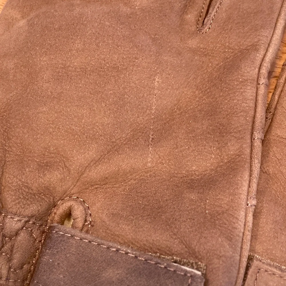 Brown Leather with Thinsulate Gloves